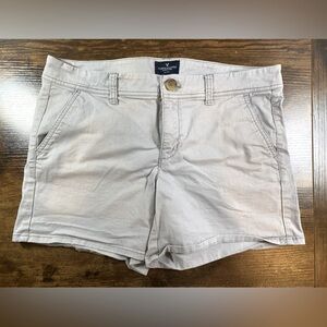 American Eagle Outfitters midi Shorts Classic Style